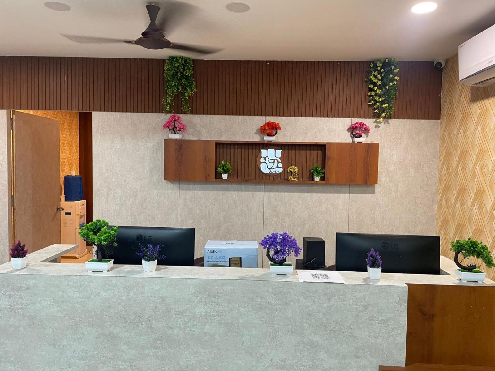 Maalyasa Hotel And Suites Hyderabad Exterior photo